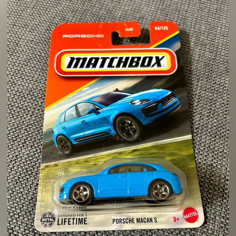 Matchbox Porsche Macan S
